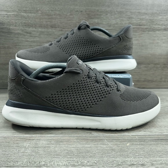 Kizik Lima Hands Free Slip On Shoes Mens 10.5 Athletic Sneakers Grey/ White - Picture 1 of 9
